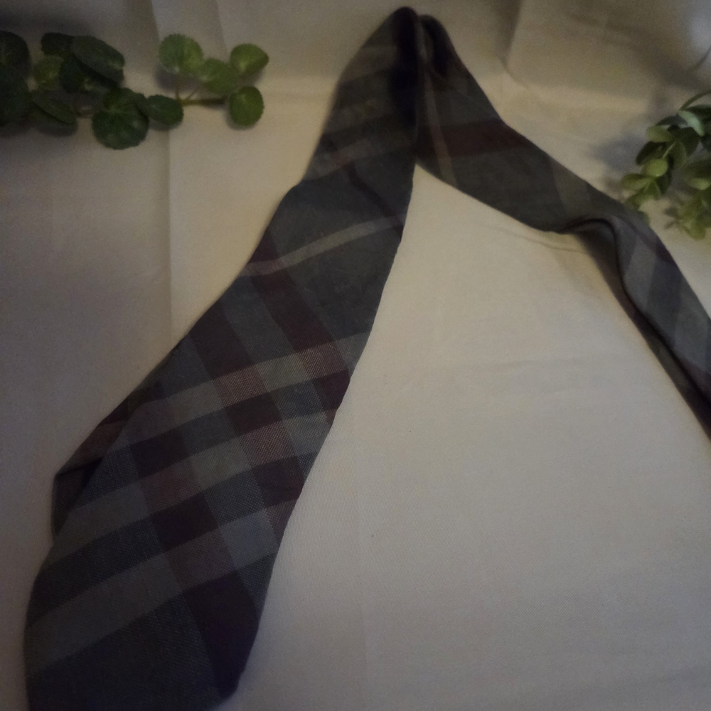 Burberry London Plaid Silk Linen Tie Made in England Designer Necktie Prom - Picture 4 of 11